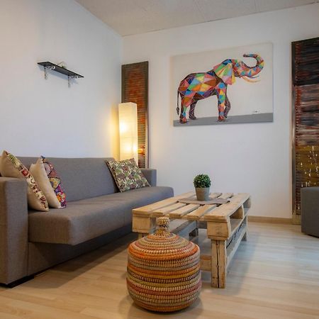Modern City Apt In The Heart Of Heraklion Exterior photo